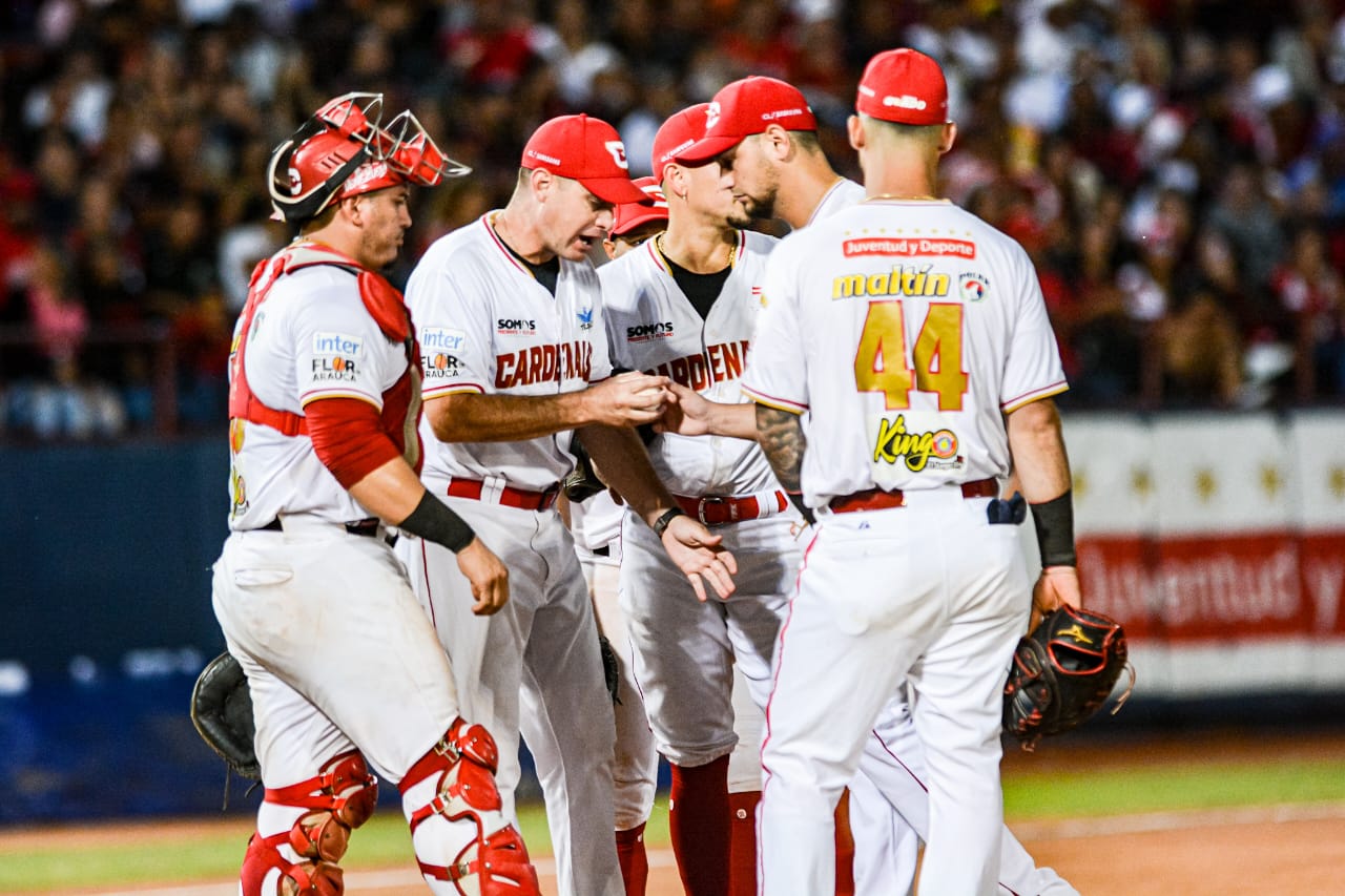 Los Cardenales no ceden terreno en el béisbol venezolano