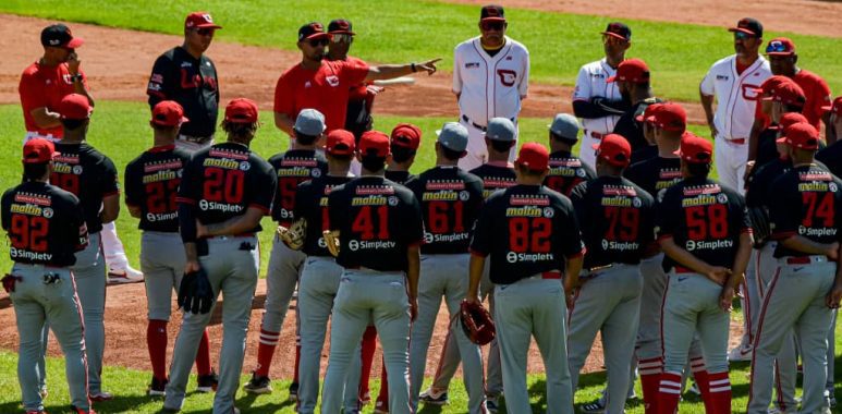 GRUPO 01 10 - Cardenales de Lara B.B.C