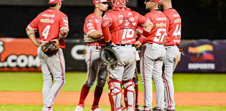DSC 9844 2 - Cardenales de Lara B.B.C