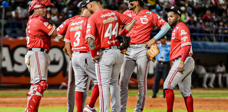 GRUPAL 16 10 - Cardenales de Lara B.B.C