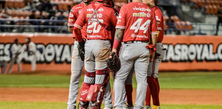 DSC 0531 7 - Cardenales de Lara B.B.C