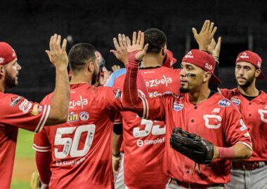 DSC 1922 5 - Cardenales de Lara B.B.C