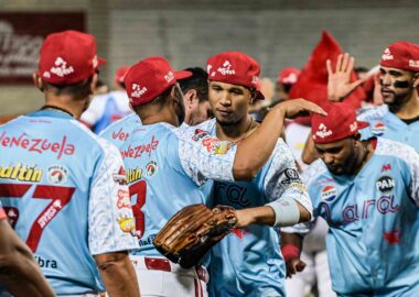 DSC 2506 1 - Cardenales de Lara B.B.C