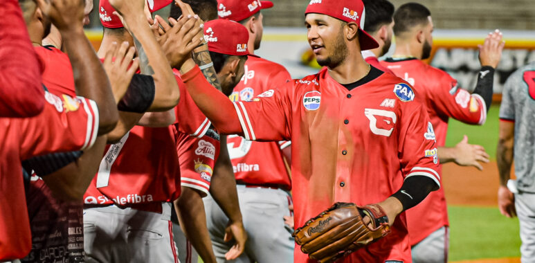 DSC 9387 - Cardenales de Lara B.B.C