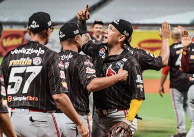 DSC 9654 - Cardenales de Lara B.B.C