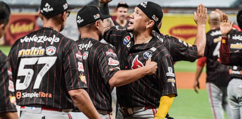 DSC 9654 - Cardenales de Lara B.B.C