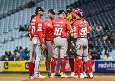 Reunion - Cardenales de Lara B.B.C