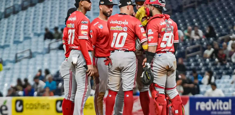 Reunion - Cardenales de Lara B.B.C