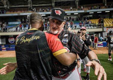 DSC 0283 5 - Cardenales de Lara B.B.C