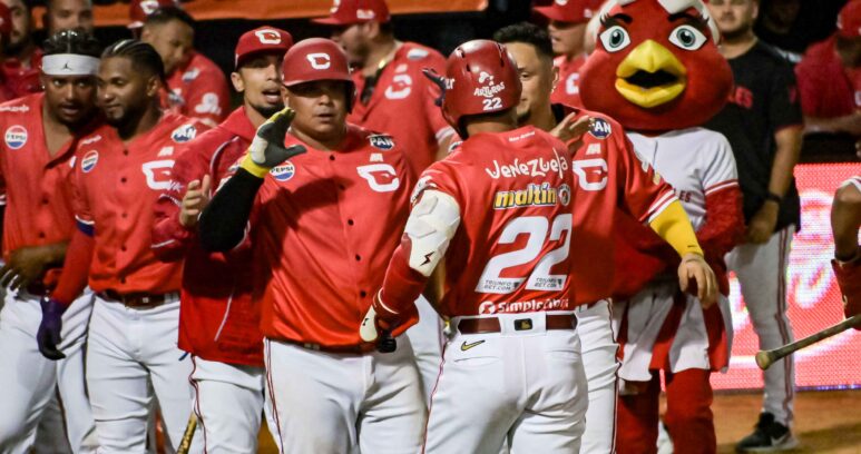 DSC 9952 2 - Cardenales de Lara B.B.C