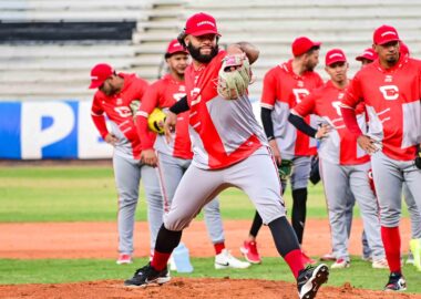 WhatsApp Image 2026 10 08 at 9.30.41 PM - Cardenales de Lara B.B.C