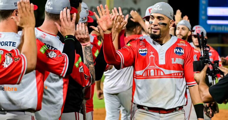 WhatsApp Image 2026 10 18 at 11.55.12 PM - Cardenales de Lara B.B.C